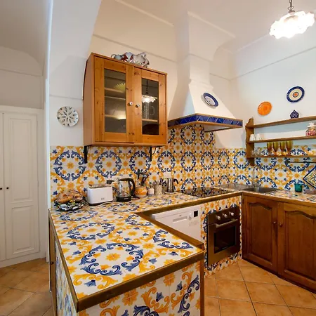 公寓 Casa Lucibello *